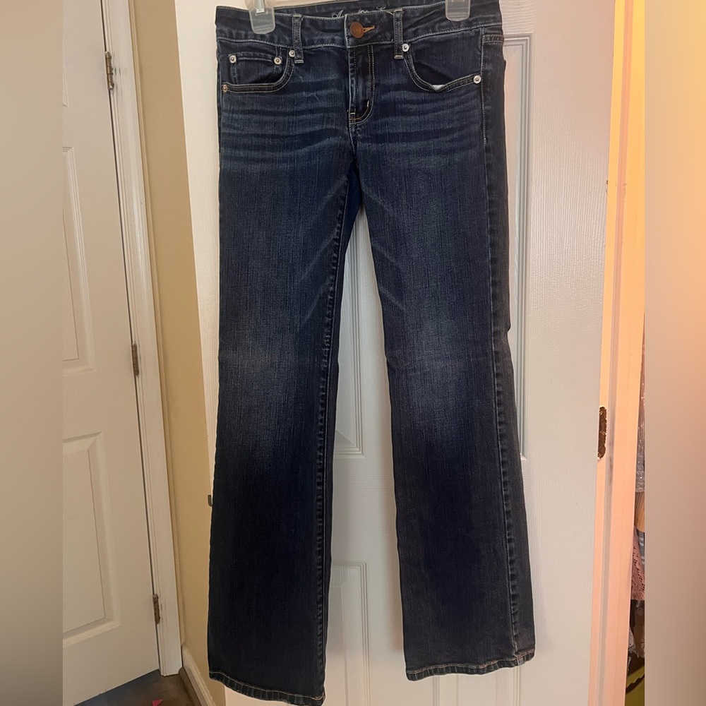 American eagle size 6 jeans